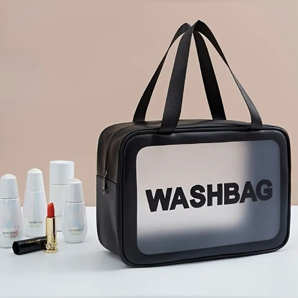 Toiletry Bag🖤 - Picture 3 of 3